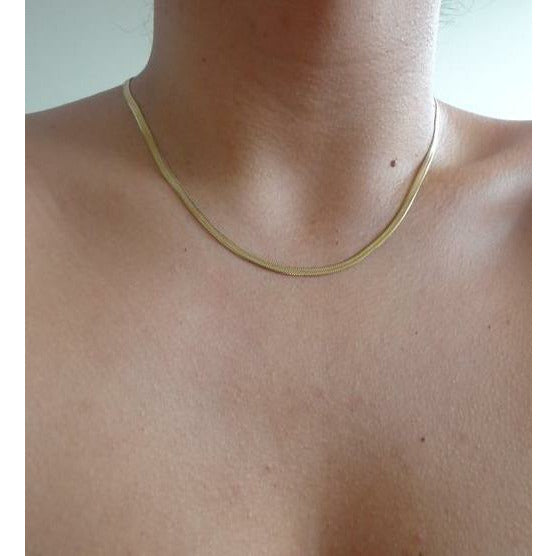 Collar de Acero Linda